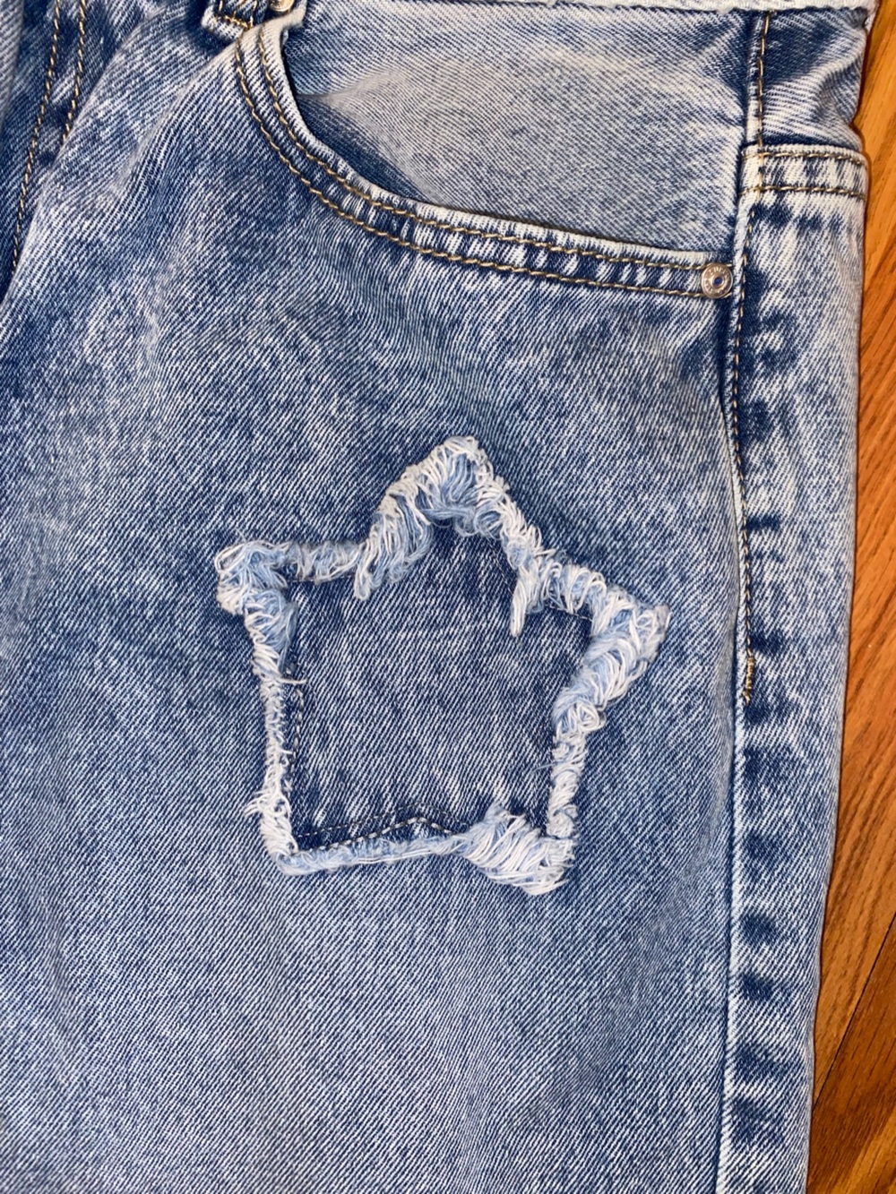 RISE Supply Co. | Light Blue Star Patch Jeans | Size 9 - Picture 5 of 8